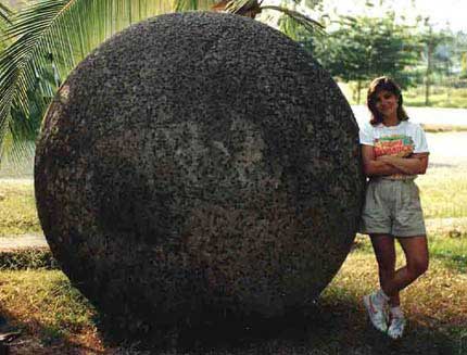 Esfera de Costarica 1